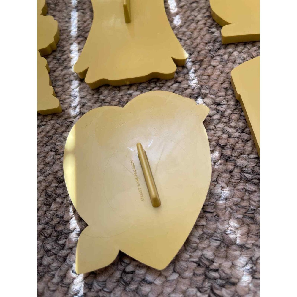 VINTAGE STANLEY HOME PRODUCTS‎ COOKIE CUTTER SET 7 XMAS SANTA ASTRONAUT DRUM - Picture 11 of 11
